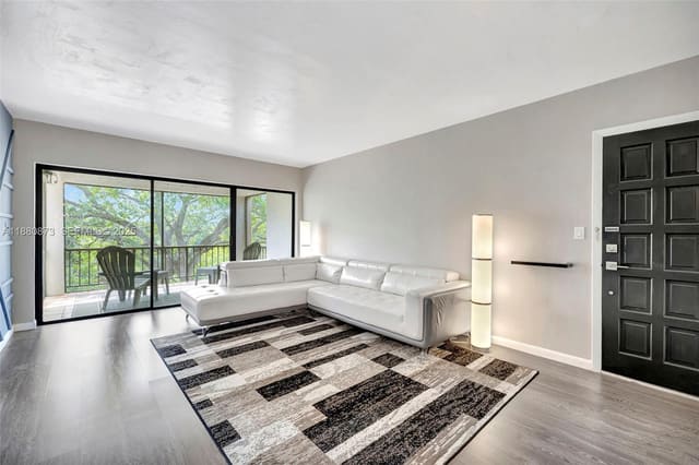 6010 S Falls Circle Drive 419, sold in Falls Of Inverrary, Lauderhill, FL