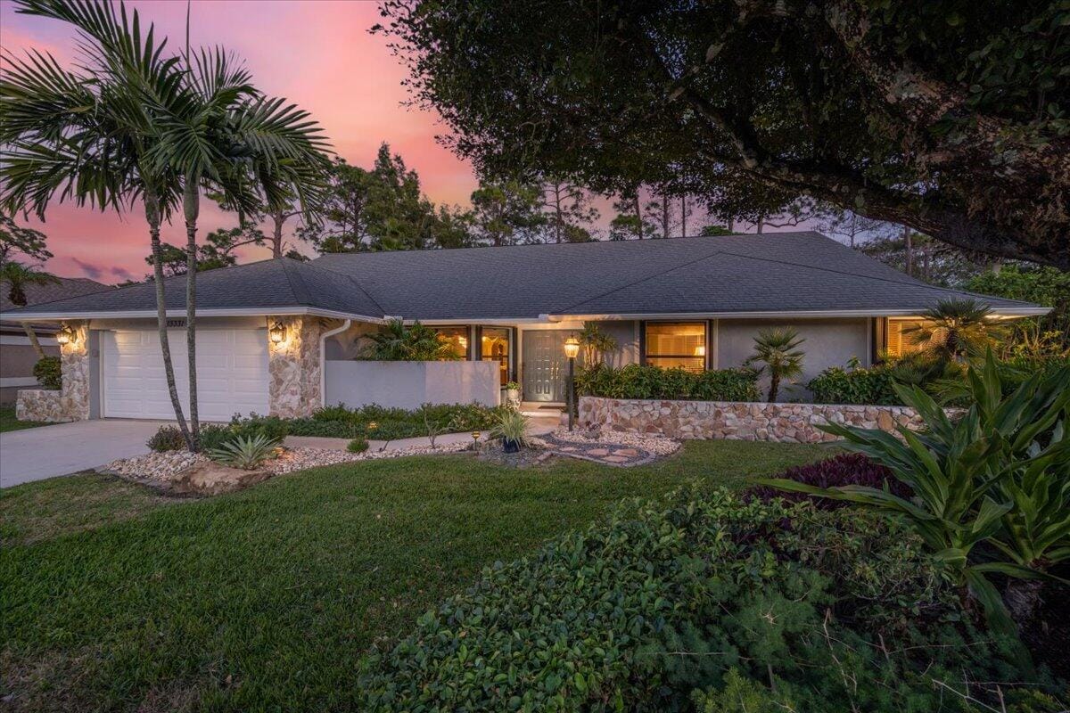13331 Kingsbury Drive, Wellington, FL 33414