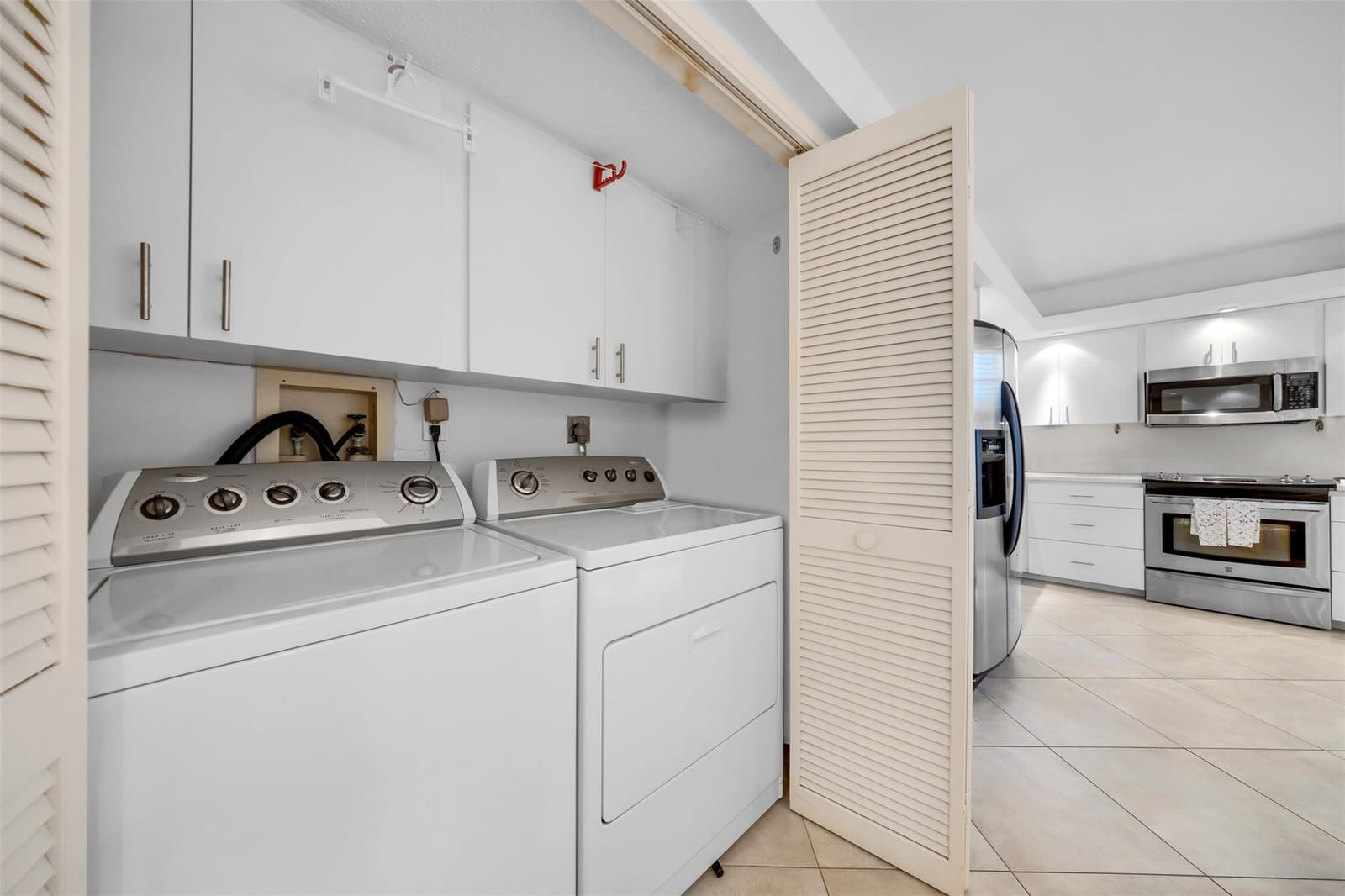 4221 W Palm Aire Drive 103 — photo 4