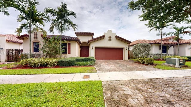 15460 SW 176th Lane, Miami, FL 33187
