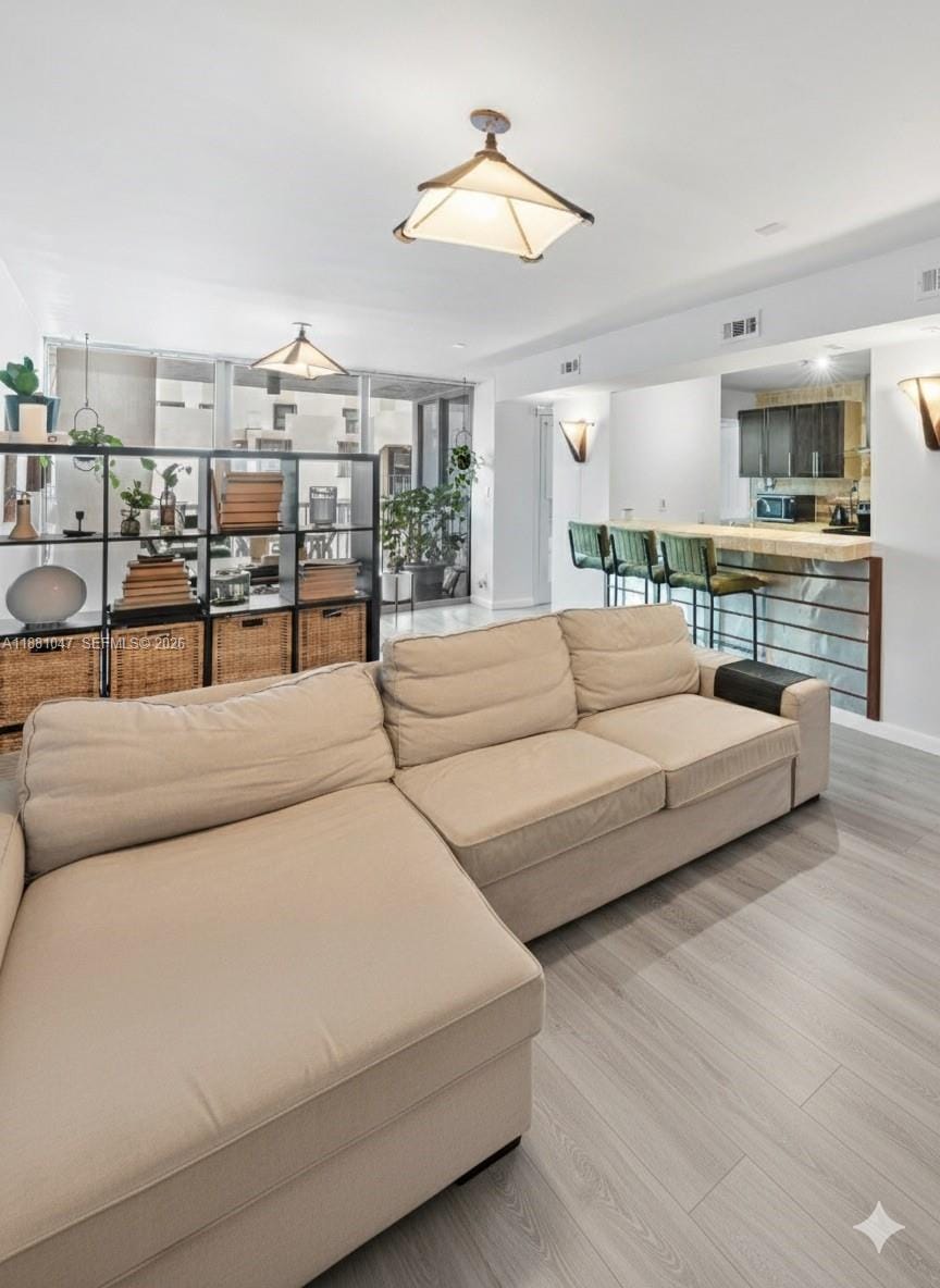 2655 Collins Avenue 510 — photo 4