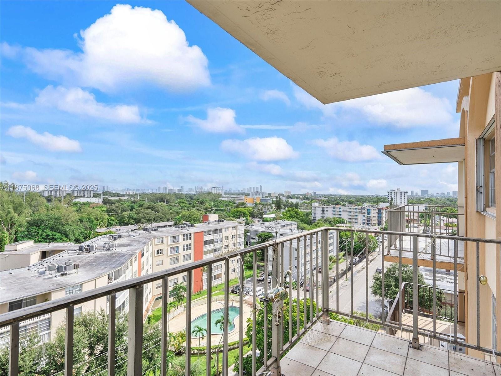 1470 NE 125th Terrace PH12, North Miami, FL 33161 photo 19