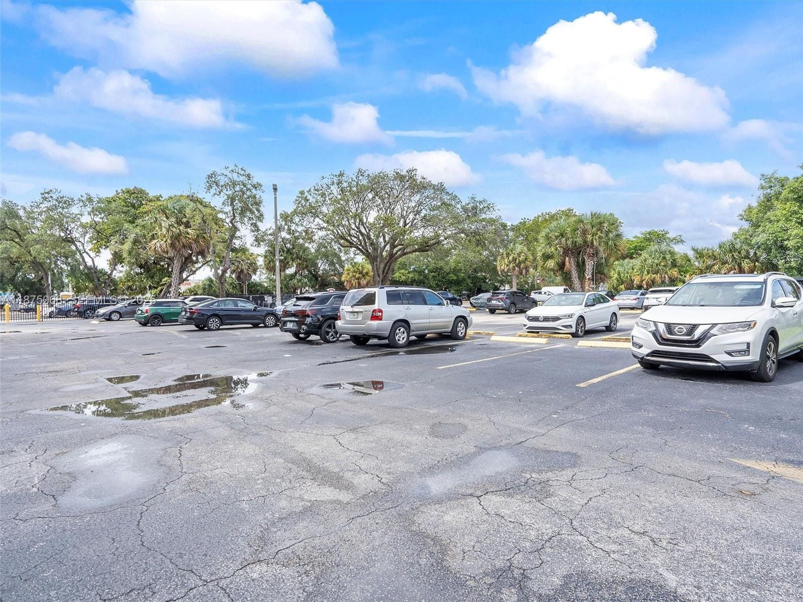 1470 NE 125th Terrace PH12, North Miami, FL 33161 photo 24