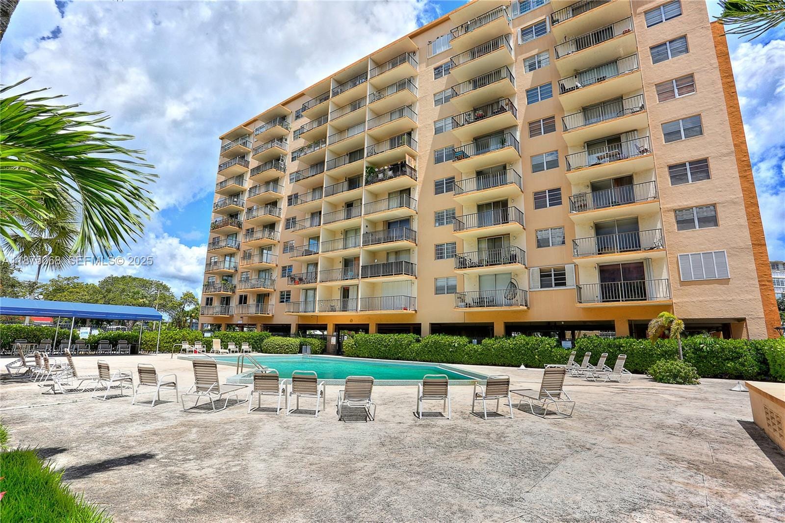 1470 NE 125th Terrace PH12, North Miami, FL 33161 photo 27