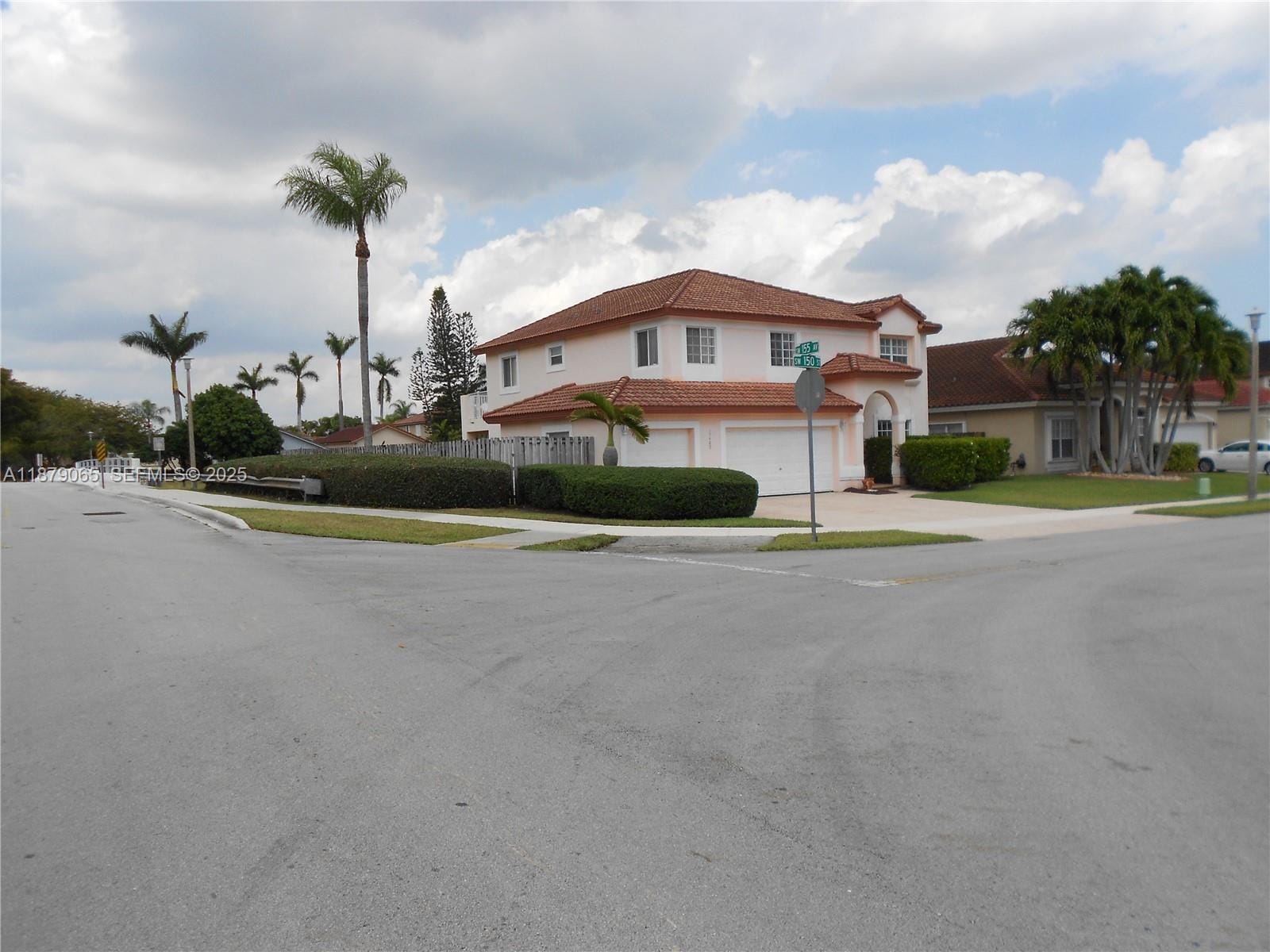 15489 SW 150th Street — photo 2