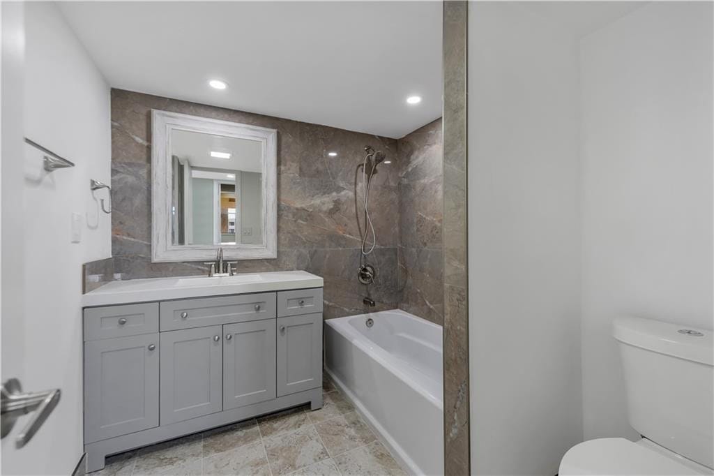 7080 Environ Boulevard 522 — photo 3