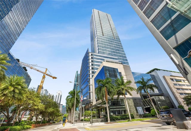 1435 Brickell Avenue 3203, sold in Millennium Tower Condomin, Miami, FL