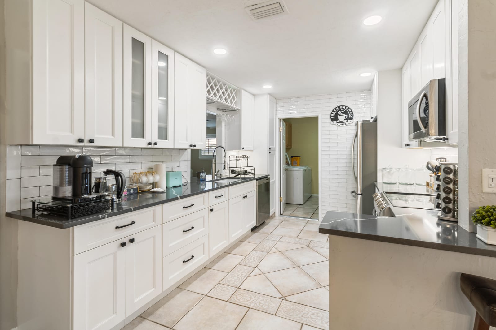 2258 Palmetto Road — photo 3