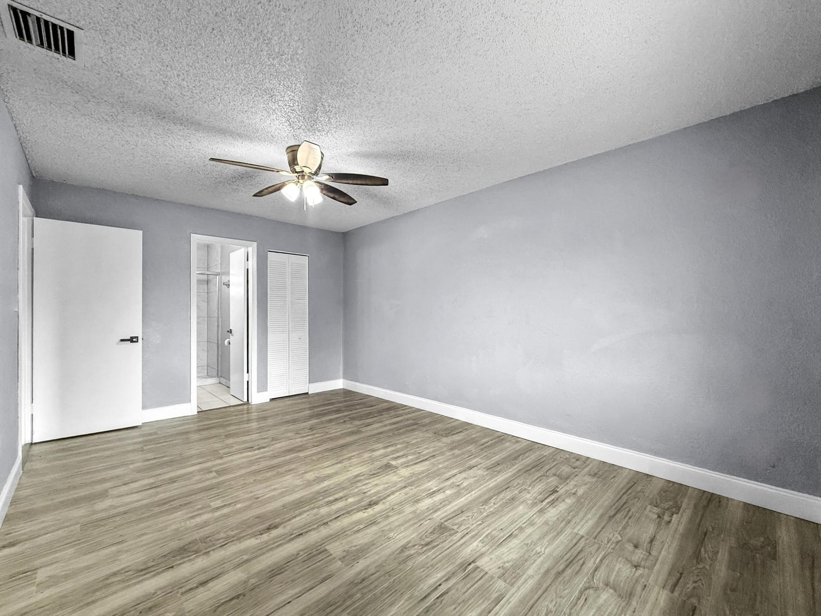 4679 Martha Louise Drive — photo 5