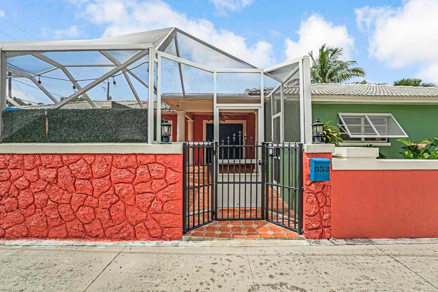 532 N Palmway — photo 4