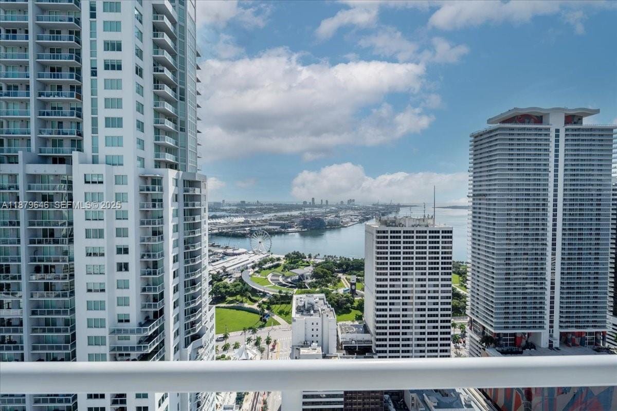 133 NE 2nd Avenue 3601, Miami, FL 33132 photo 26