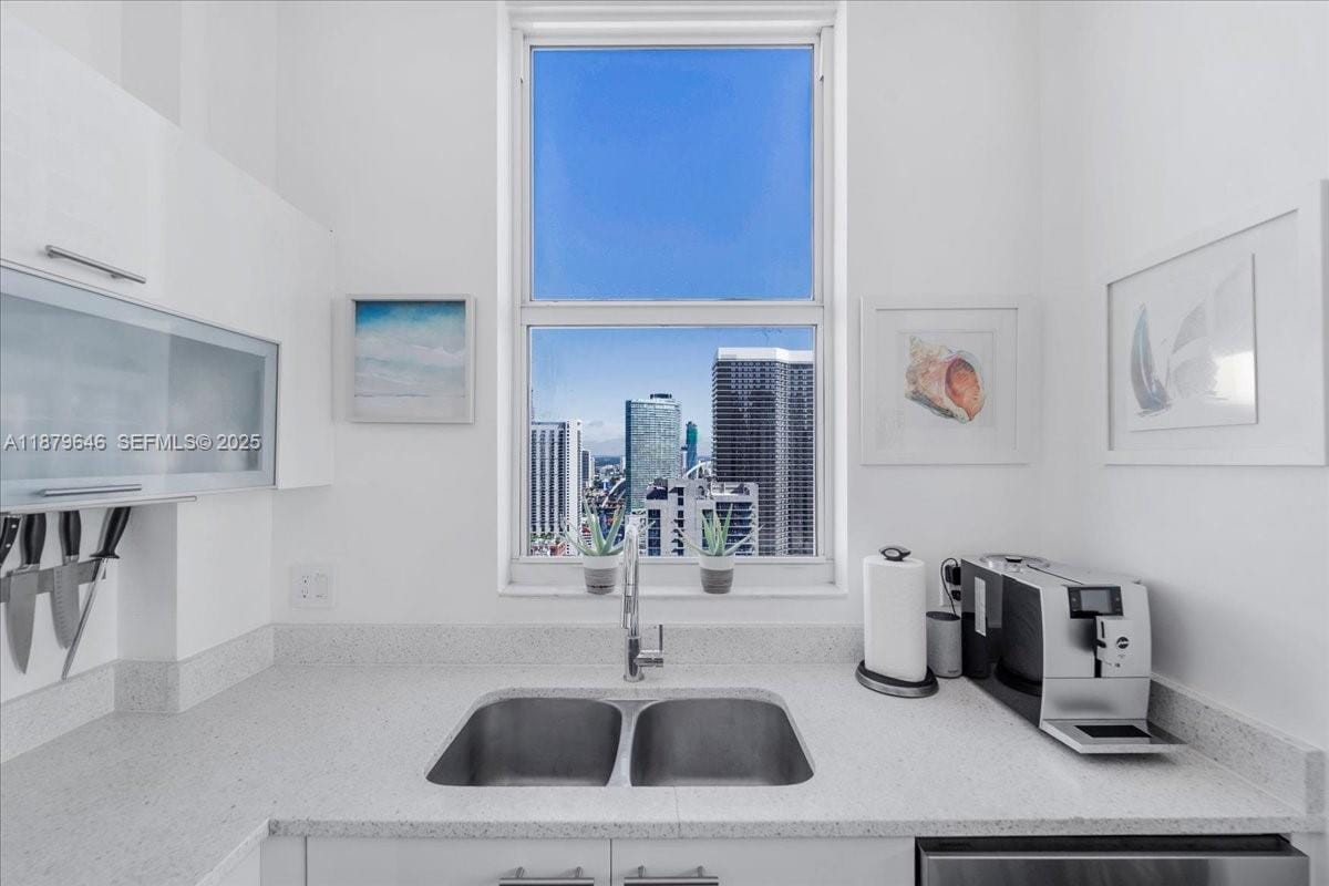 133 NE 2nd Avenue 3601, Miami, FL 33132 photo 6