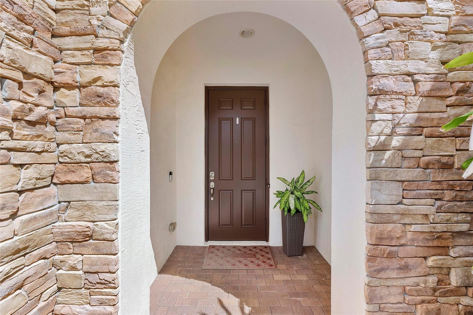 10450 Wellington Parc Drive 10450 — photo 5
