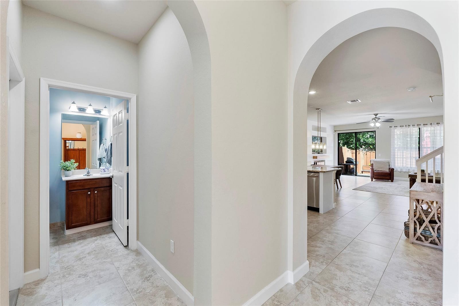 10450 Wellington Parc Drive 10450 — photo 6