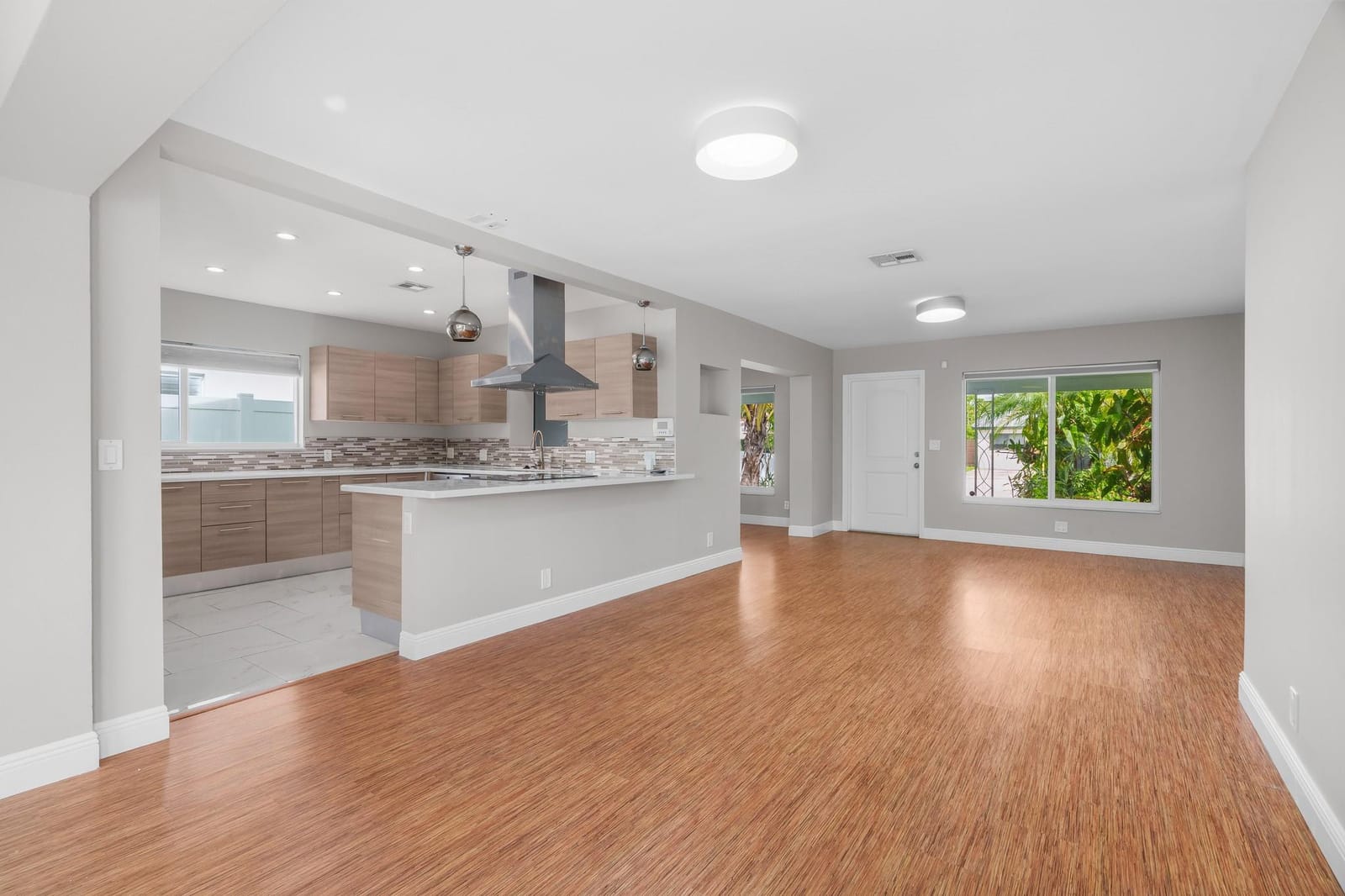 364 NW 48th Court, Oakland Park, FL 33309 photo 12