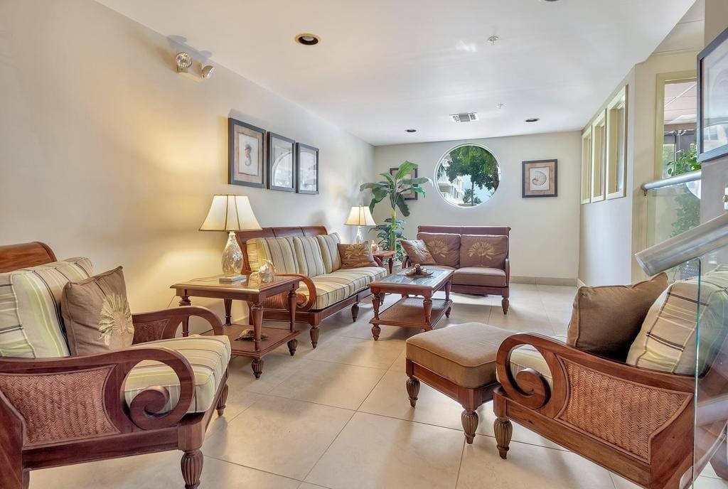 1009 N Ocean Boulevard N 503 — photo 4