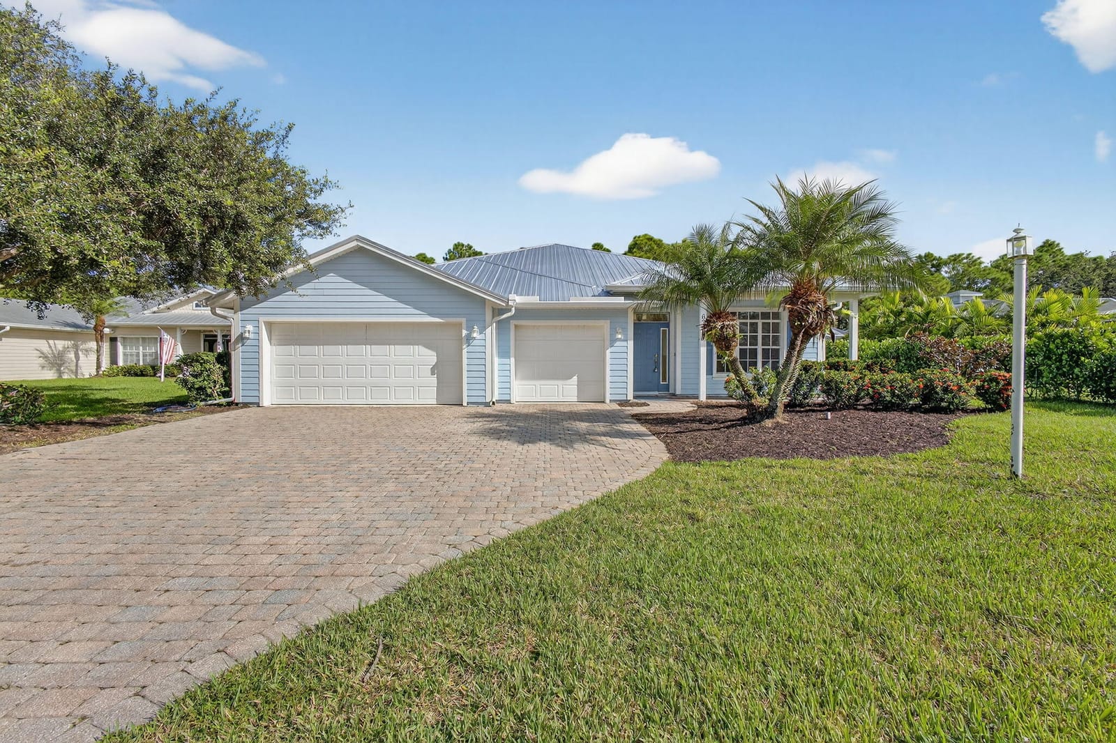 672 NE Owls Nest Court, Port St. Lucie, FL 34983