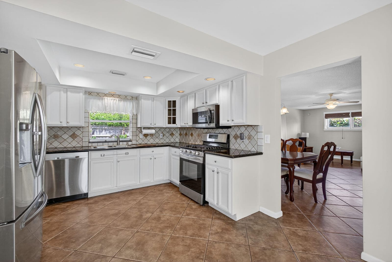4359 Gardenia Drive, Palm Beach Gardens, FL 33410 photo 16