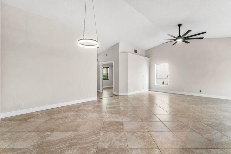 1091 Roble Way, Palm Beach Gardens, FL 33410 photo 4