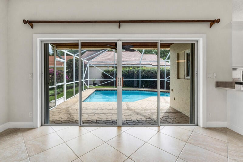 1091 Roble Way, Palm Beach Gardens, FL 33410 photo 5