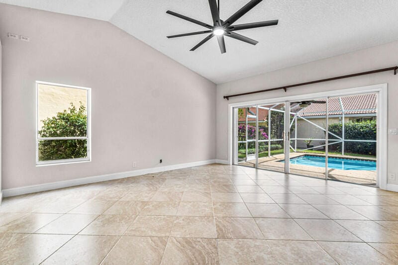 1091 Roble Way, Palm Beach Gardens, FL 33410 photo 6