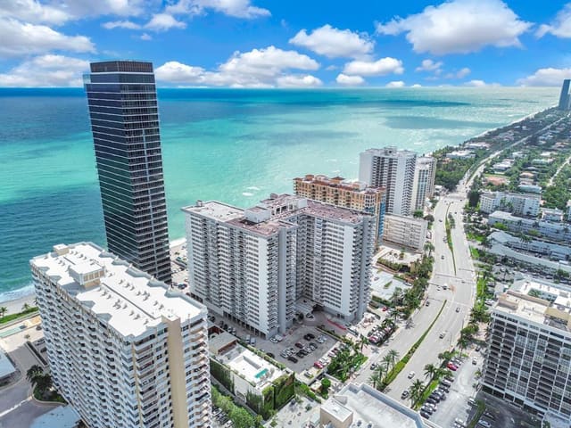 2030 S Ocean Drive 2201, sold in Parker Plaza, Hallandale Beach, FL