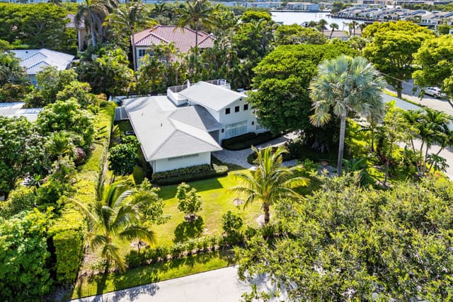 6130 Ridge Lane, Ocean Ridge, FL 33435