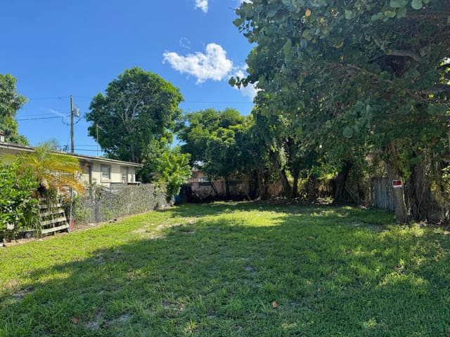 00 State Street, sold in Tamarind Park, West Palm Beach, FL