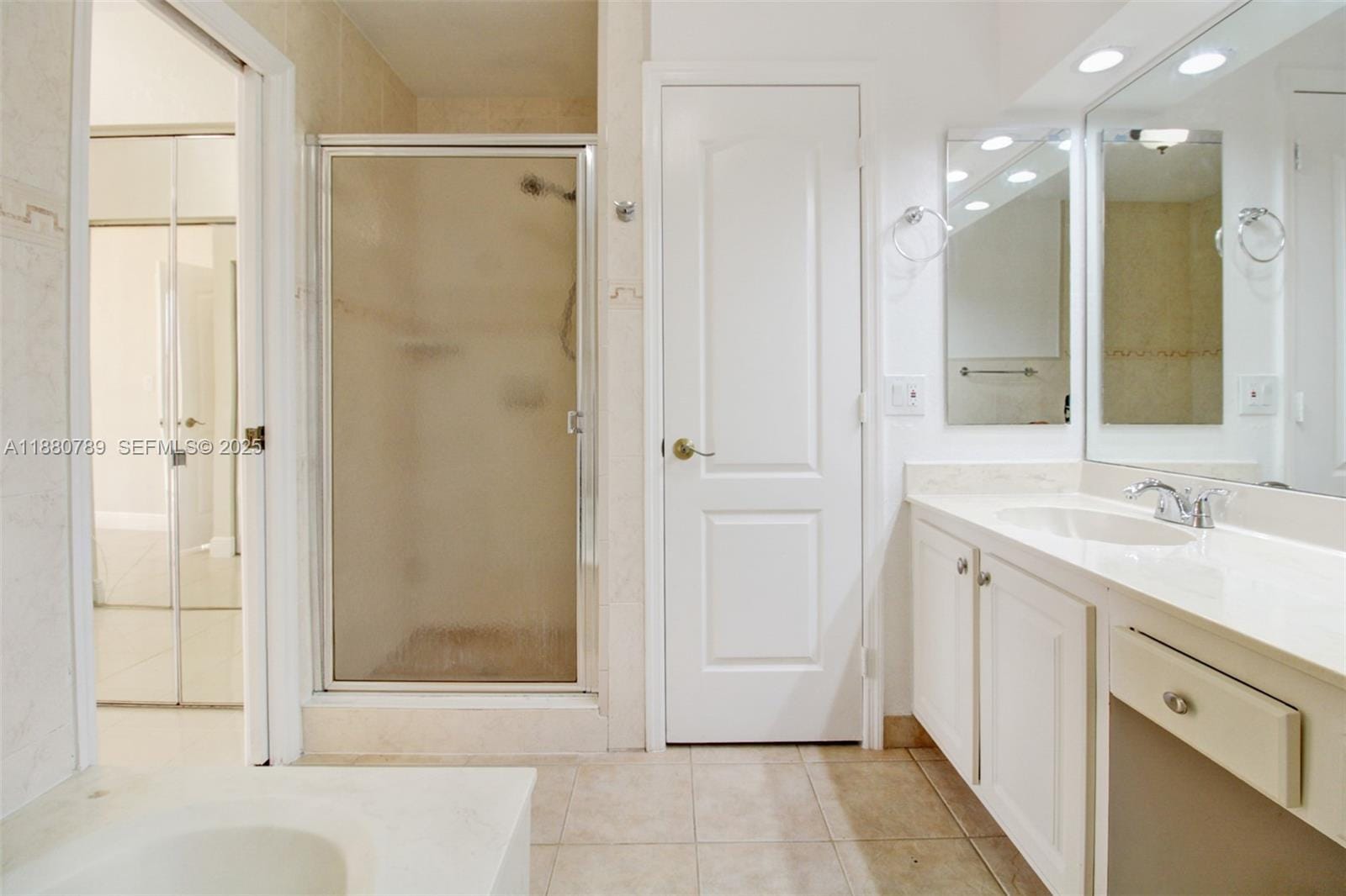 9713 Costa Del Sol Boulevard G-99, Doral, FL 33178 photo 25