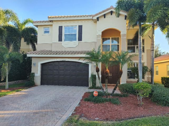 8505 Serena Creek Avenue, sold in Canyon Trails, Boynton Beach, FL