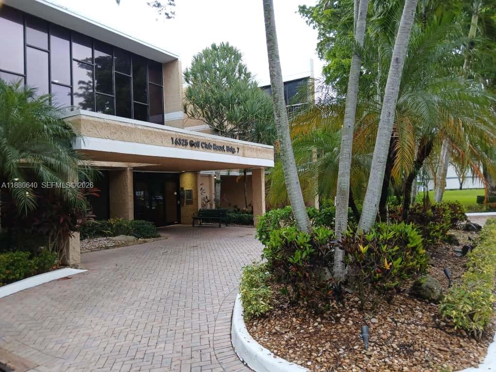 16325 Golf Club Road 102, Weston, FL 33326, Weston