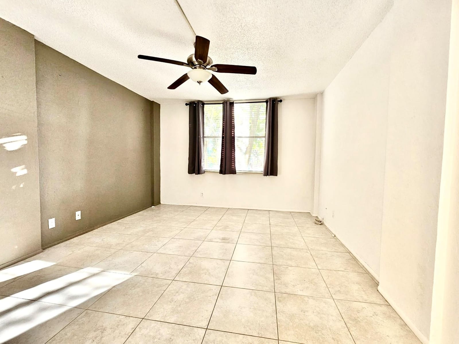 118 Royal Park Drive Unit 2e, Oakland Park, FL 33309 photo 5