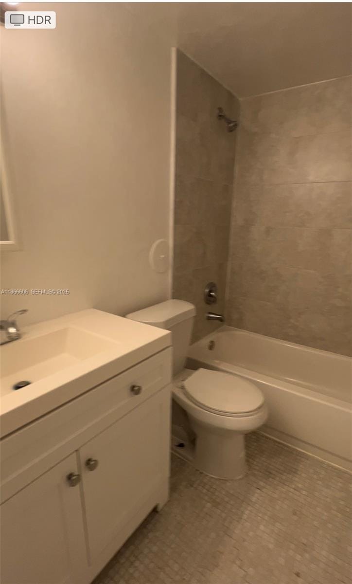498 NW 165th St Road D-101 — photo 2