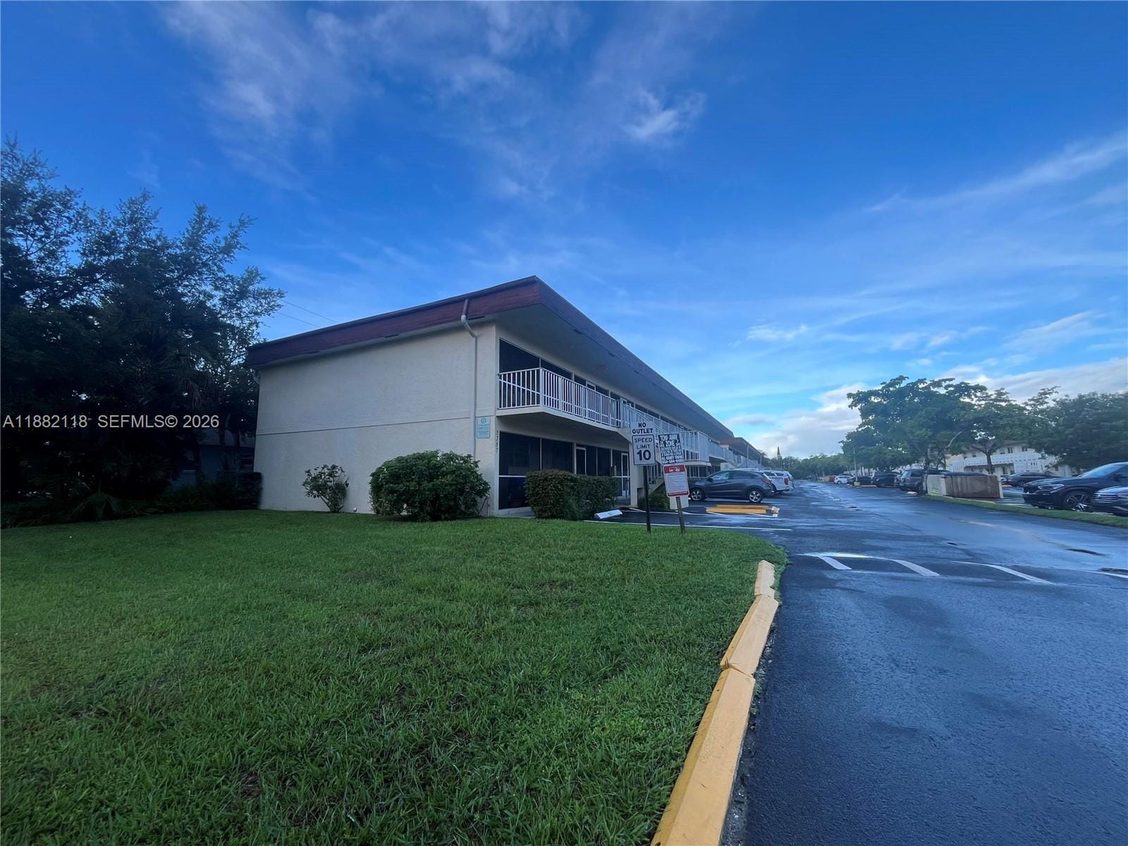5387 SW 40th Avenue 103, Dania Beach, FL 33314 photo 17