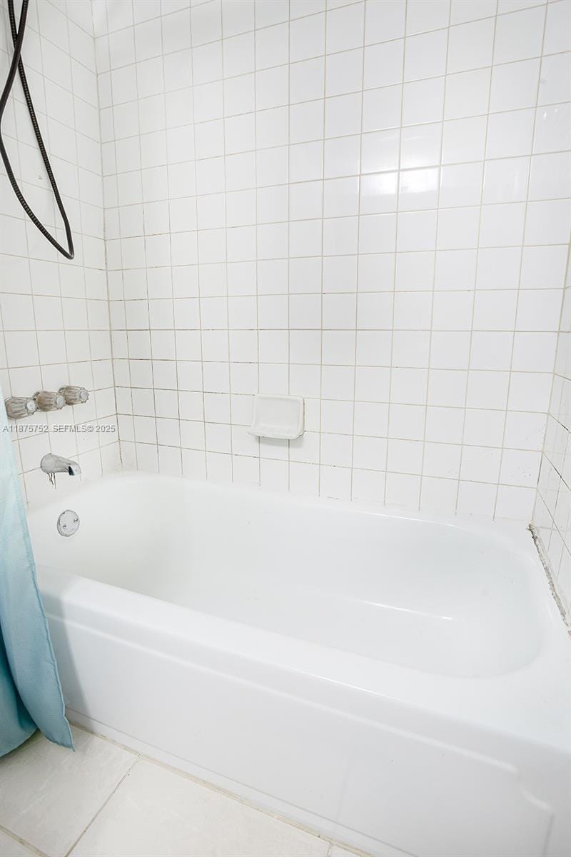 8811 Gatehouse Road 8, Plantation, FL 33324 photo 26