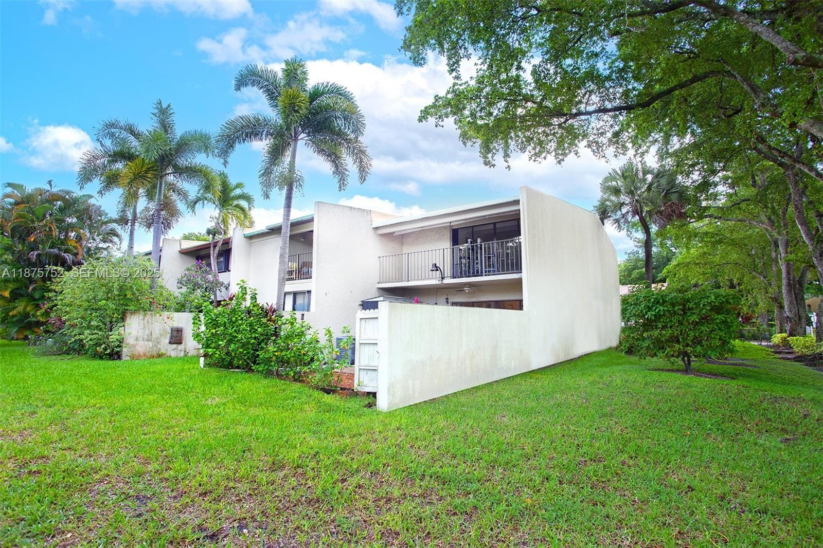 8811 Gatehouse Road 8, Plantation, FL 33324 photo 30