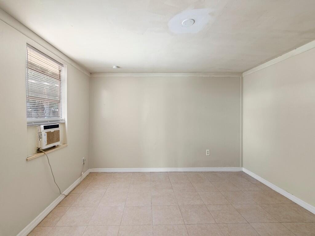 8605 Salerno Road — photo 6