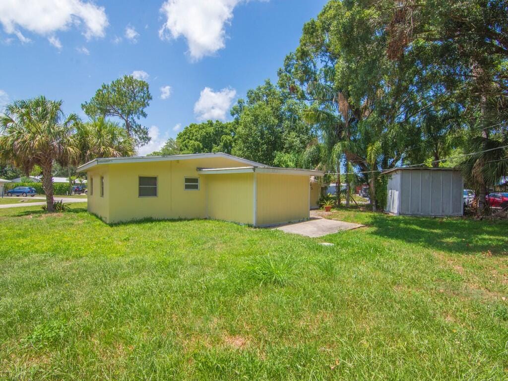 8605 Salerno Road, Fort Pierce, FL 34951 photo 15