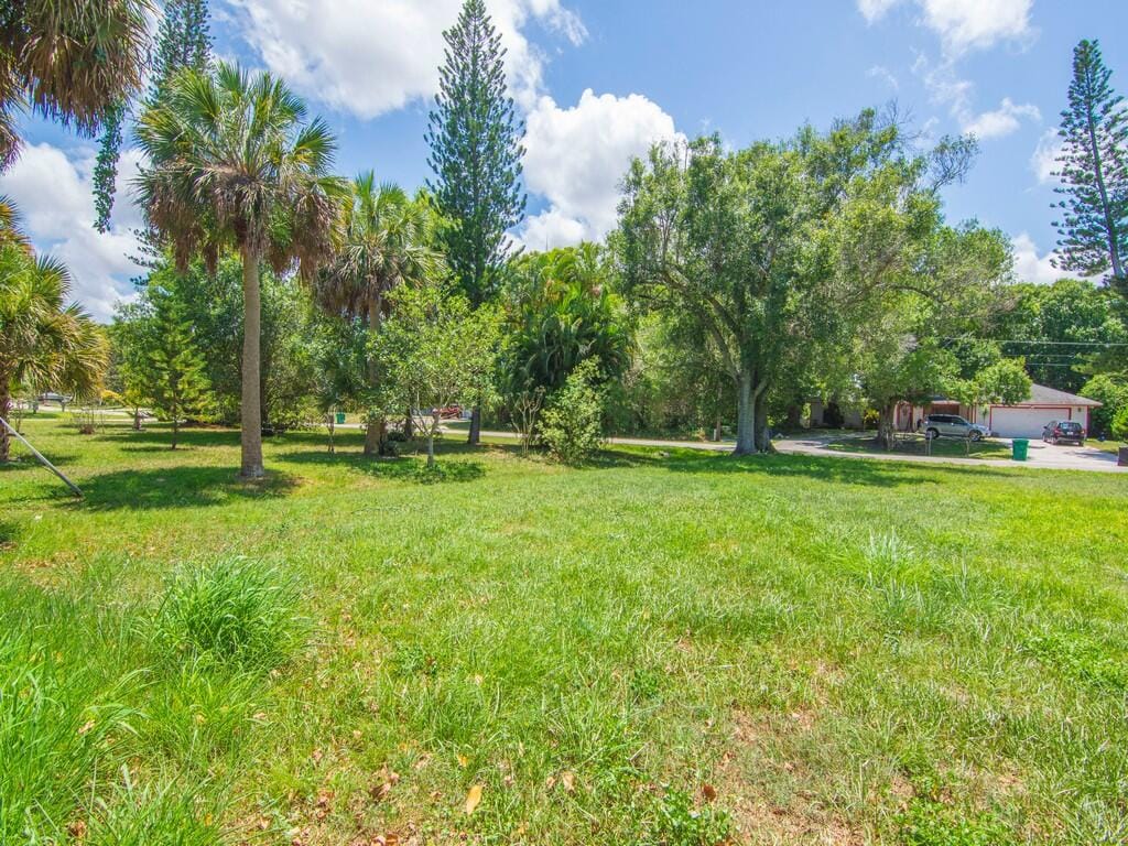 8605 Salerno Road, Fort Pierce, FL 34951 photo 16