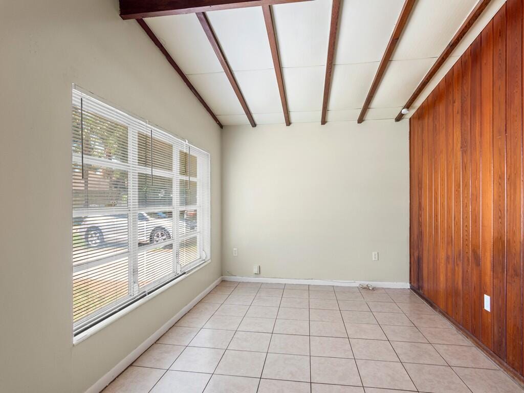 8605 Salerno Road — photo 3