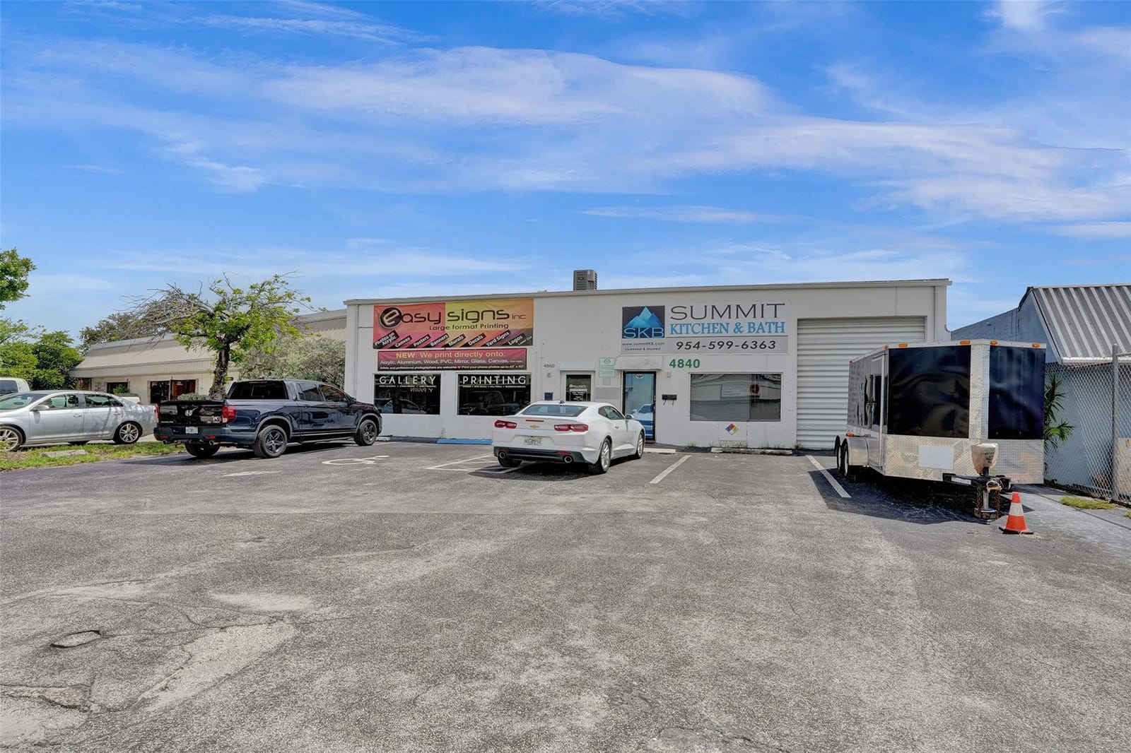 4840 N Dixie Highway, Oakland Park, FL 33334