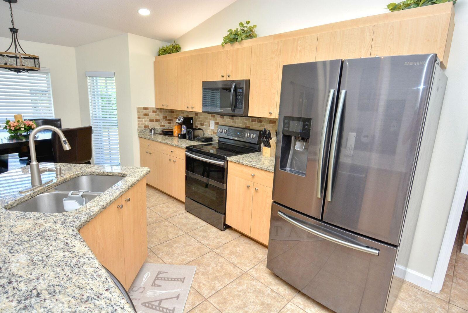 220 W Arbor Avenue — photo 11