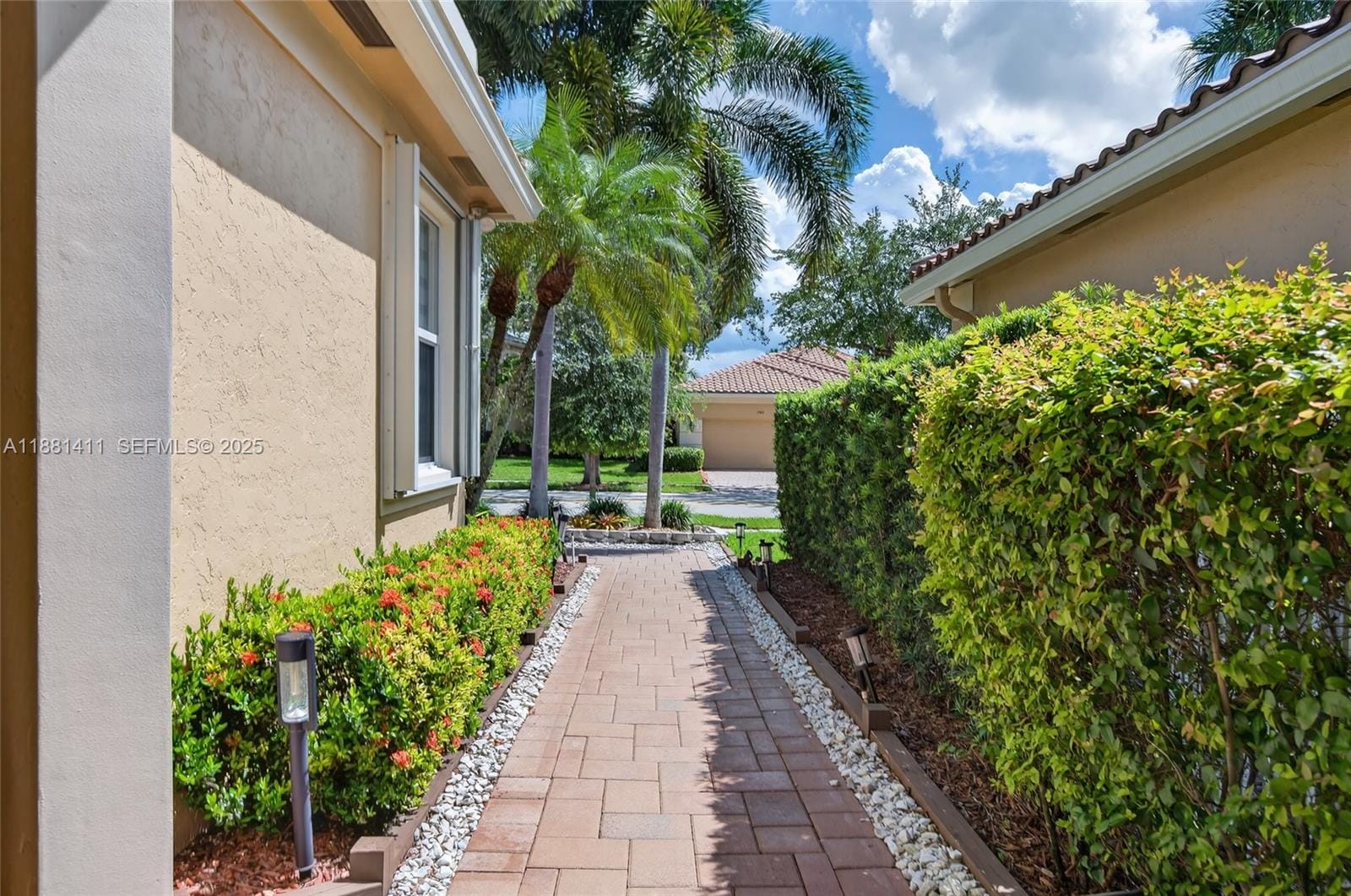2497 Bay Isle Drive, Weston, FL 33327 photo 11