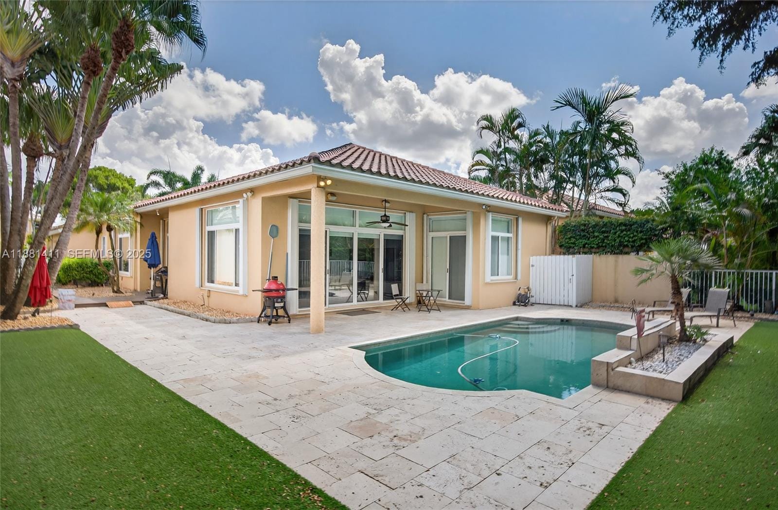 2497 Bay Isle Drive, Weston, FL 33327 photo 13