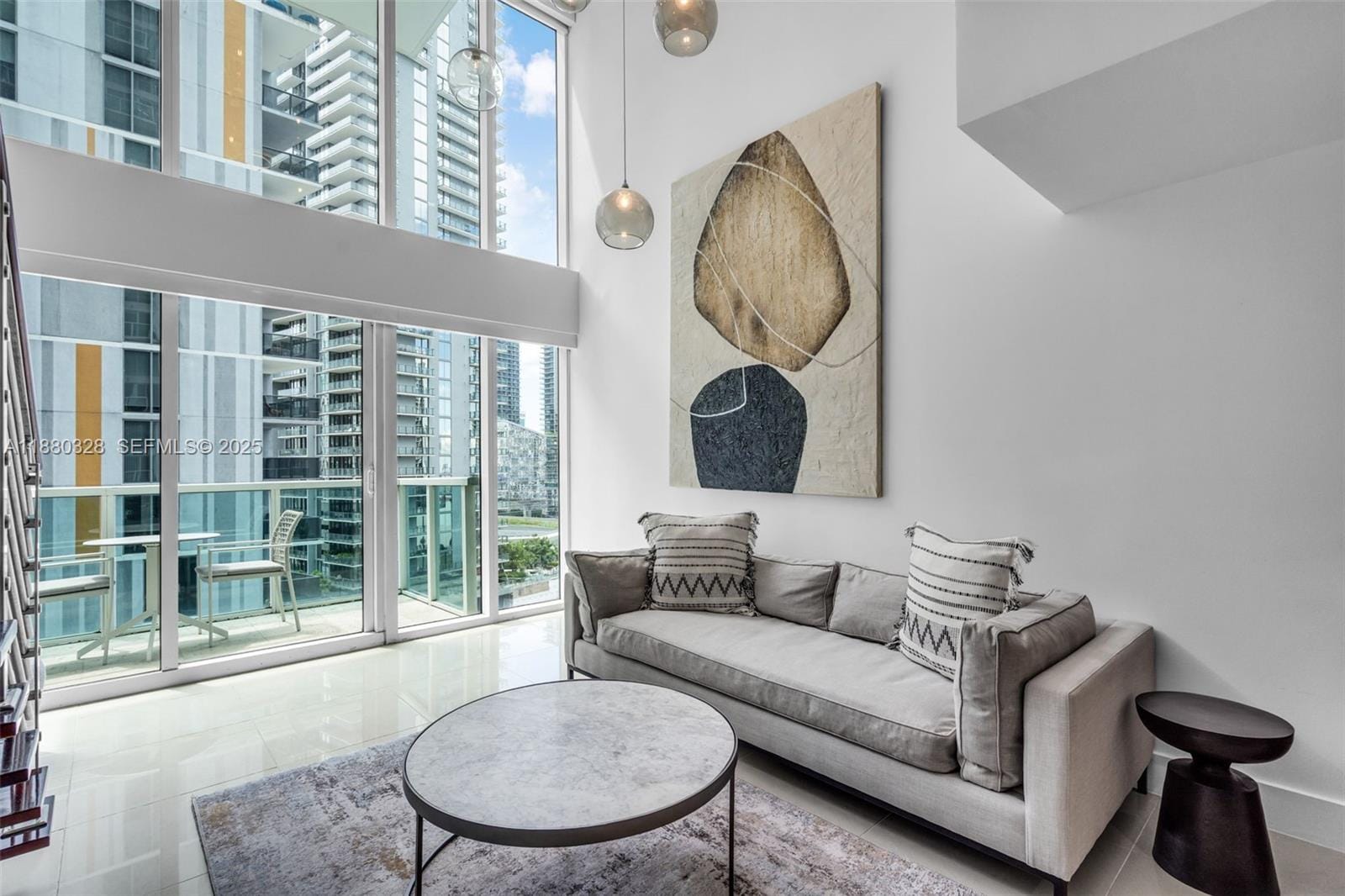 41 SE 5th Street 1112, Miami, FL 33131 photo 2
