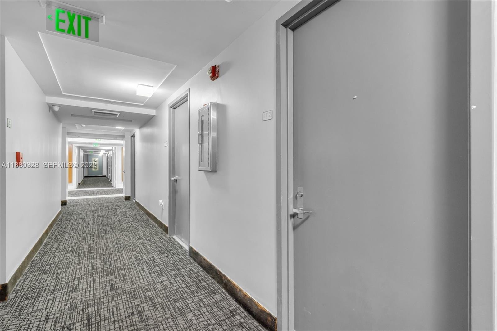 41 SE 5th Street 1112, Miami, FL 33131 photo 16