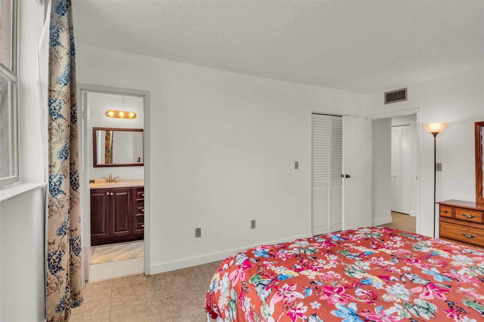 2840 Somerset Drive 403, Lauderdale Lakes, FL 33311 photo 19