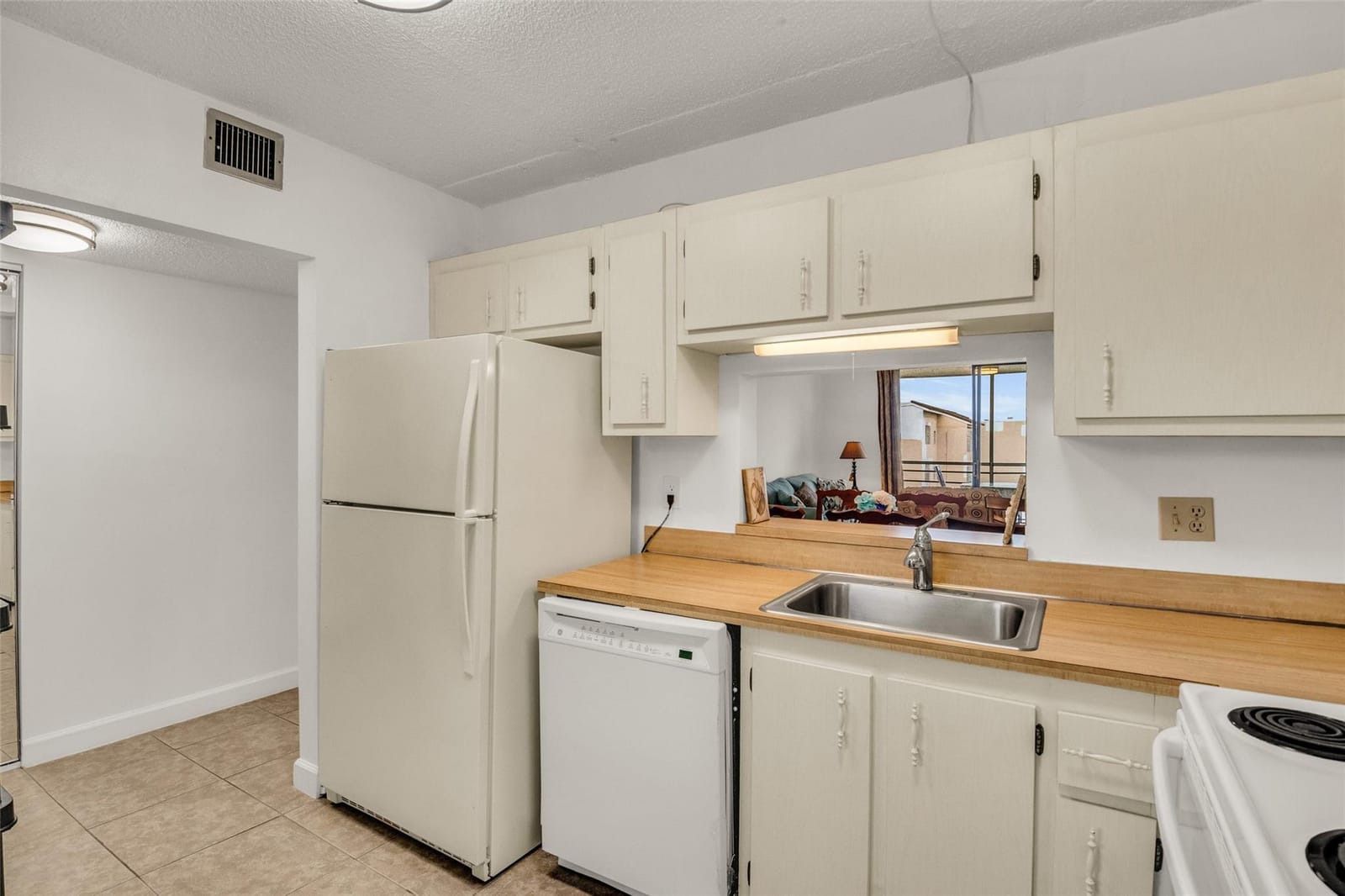 2840 Somerset Drive 403 — photo 4