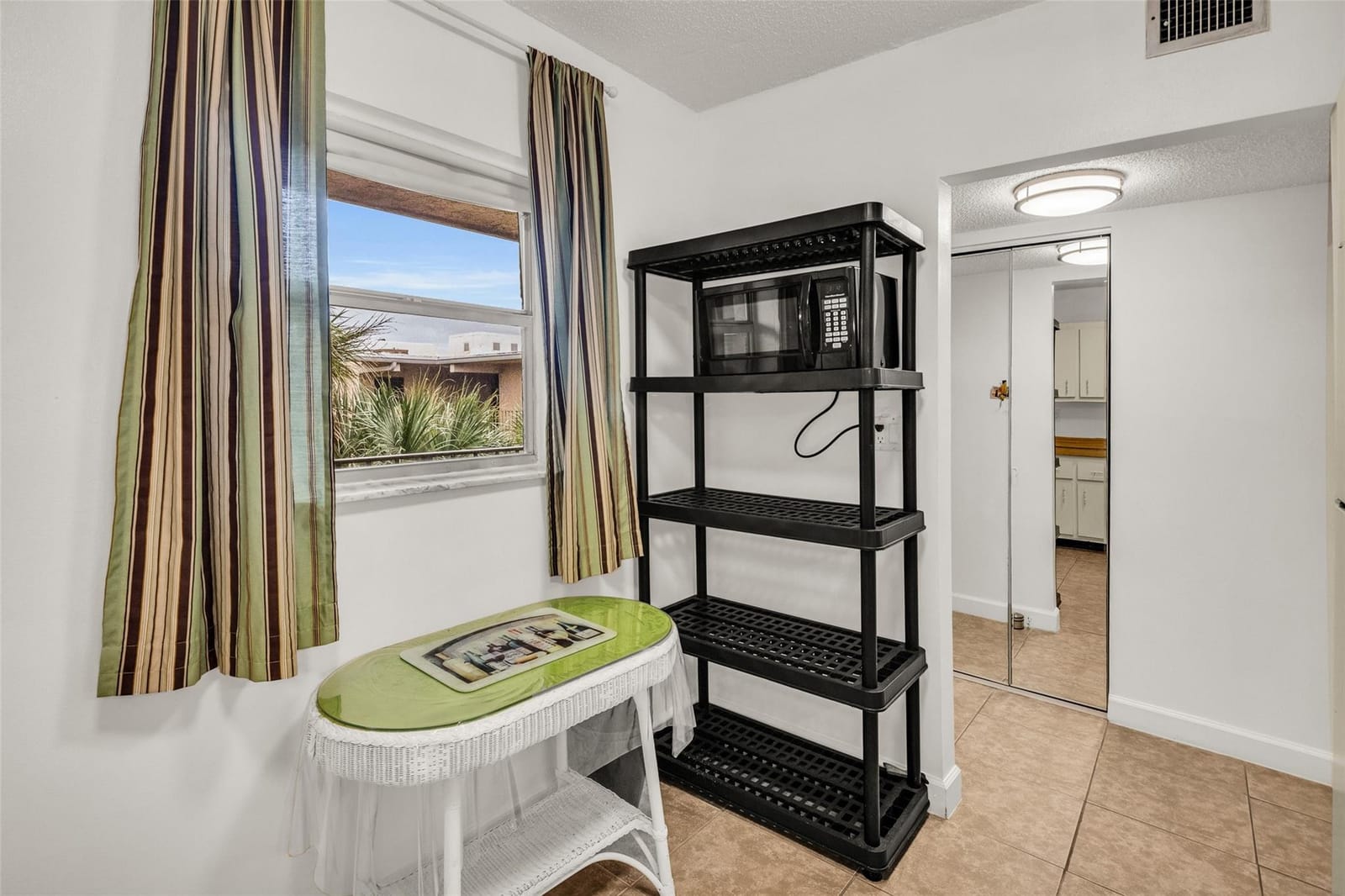 2840 Somerset Drive 403 — photo 7