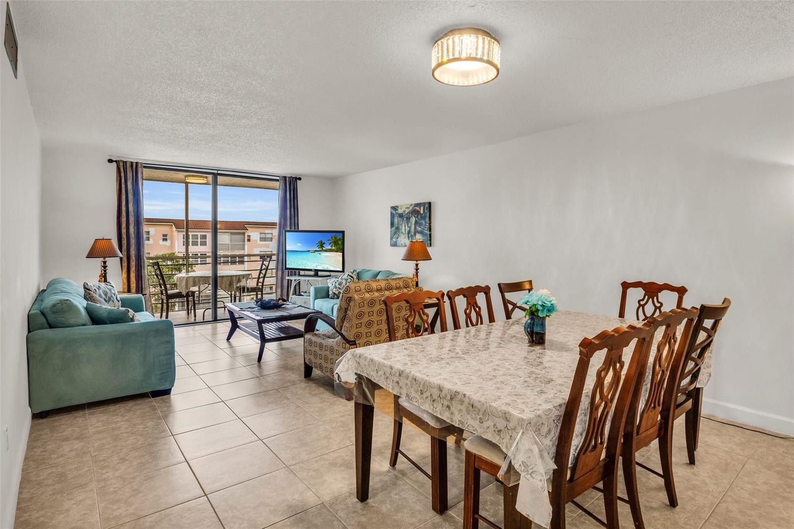 2840 Somerset Drive 403 — photo 9